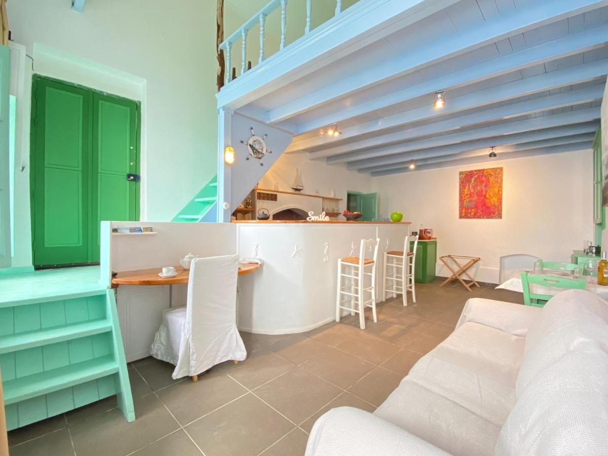 Seafront - Harbour View , Pitini 1 Apartment Symi Bagian luar foto